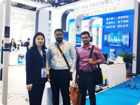 Bascule commerciale à pièces pour le poids